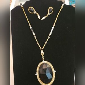 1928 Brand Gold Tone Black Faceted Lucite Pendant Necklace & Earrings Set